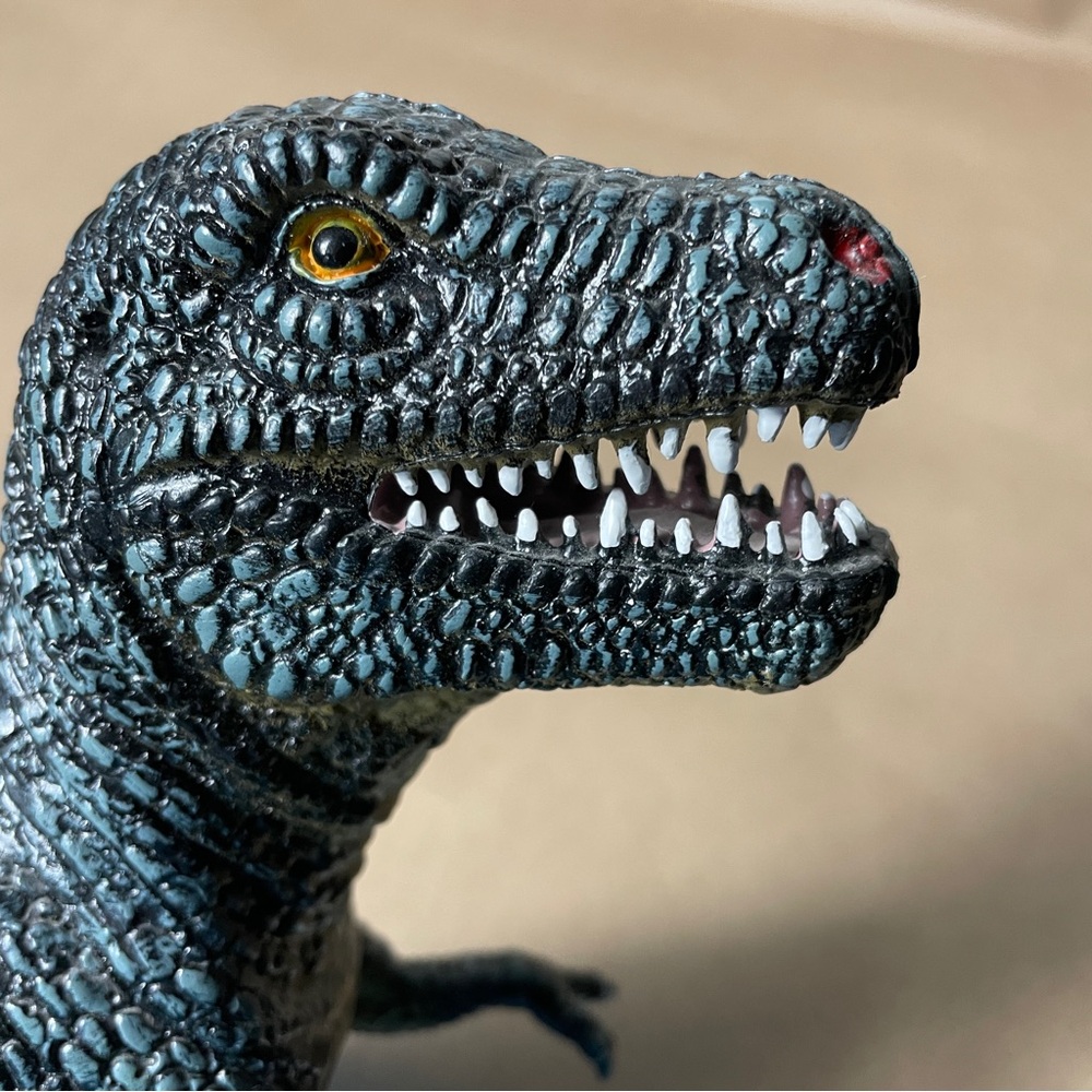 T-Rex Toy - Picture 2 of 5
